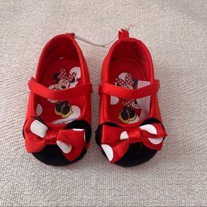 Disney Minnie Mouse baby shoes size 12-18 Months